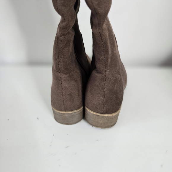 JC Brown Faux Suede Ladder Side Cut Out Knee High Boots 8.5 Low Heel - Picture 7 of 12